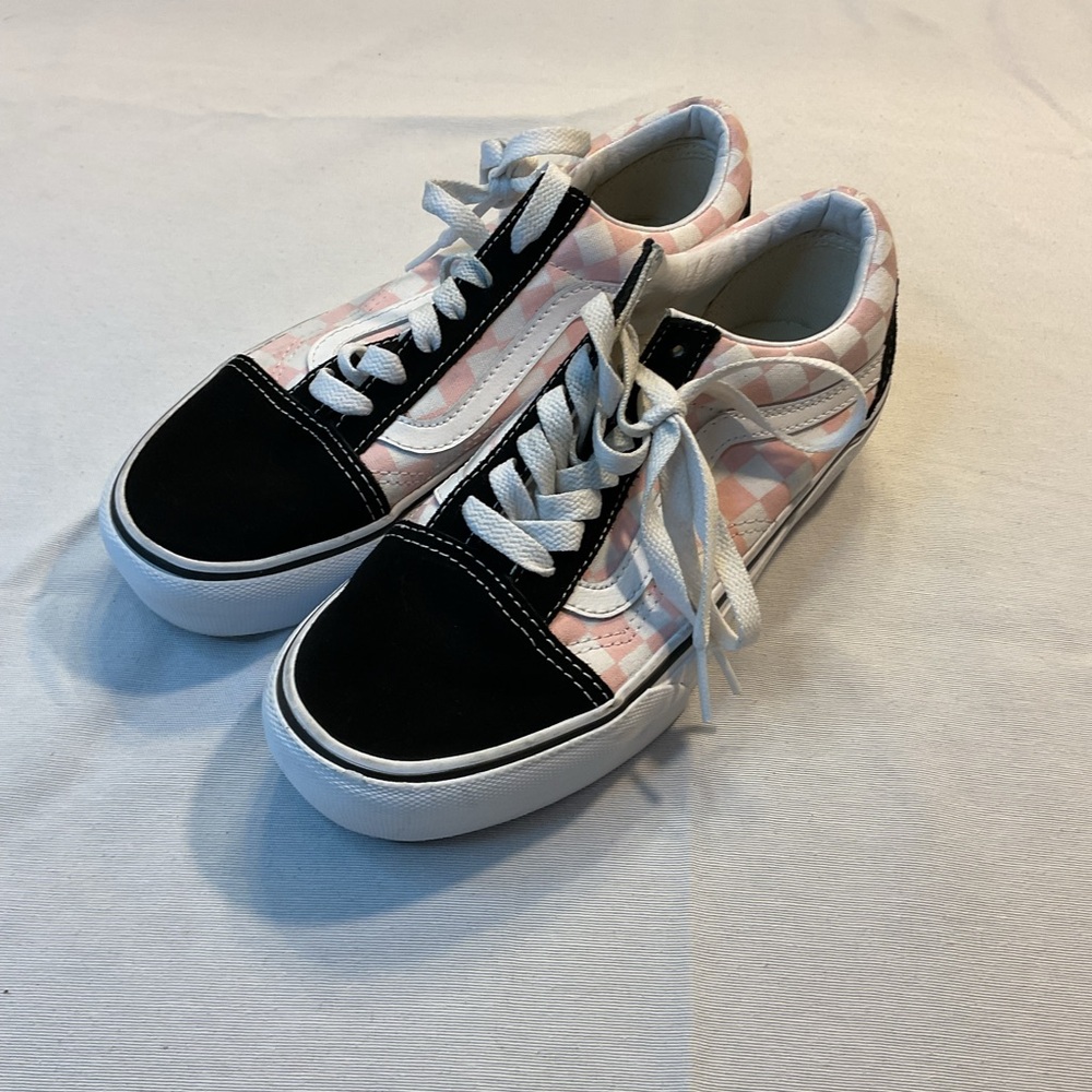 Vans Like New Old Skool Pink & White Checkerd Pattern Black Toe Platform W6.5 M5